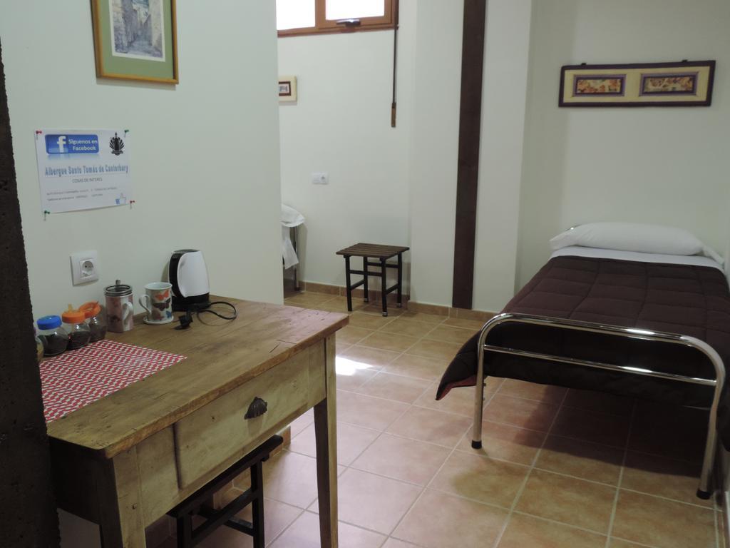 Albergue Santo Tomas De Canterbury León Eksteriør bilde